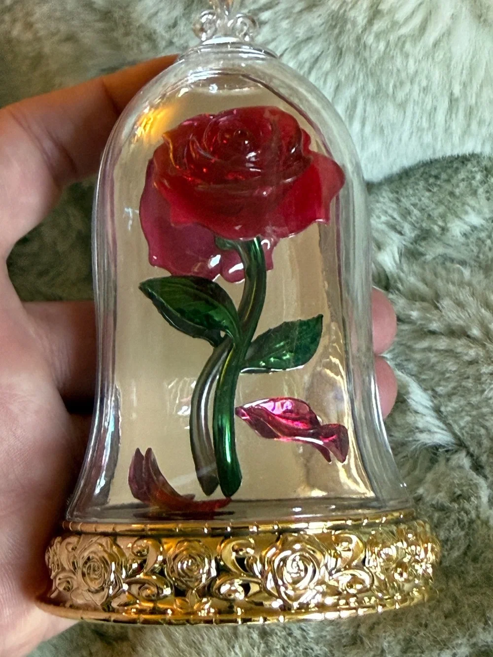 RARE 🥀 Beauty & the Beast Collector Rose Wallflower Plug—NWT